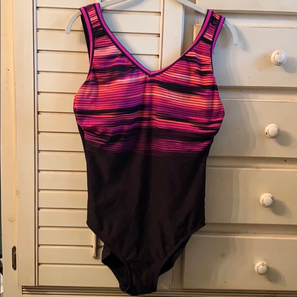 TYR Swimsuit - Picture 1 of 2